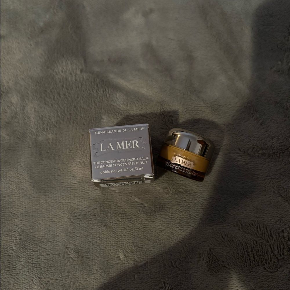La Mer Night Balm in Gold and Silver Jar